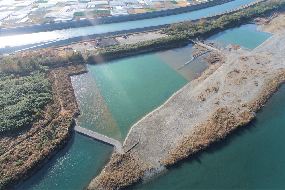 令和２年度　西畑河床掘削外（その１）工事画像