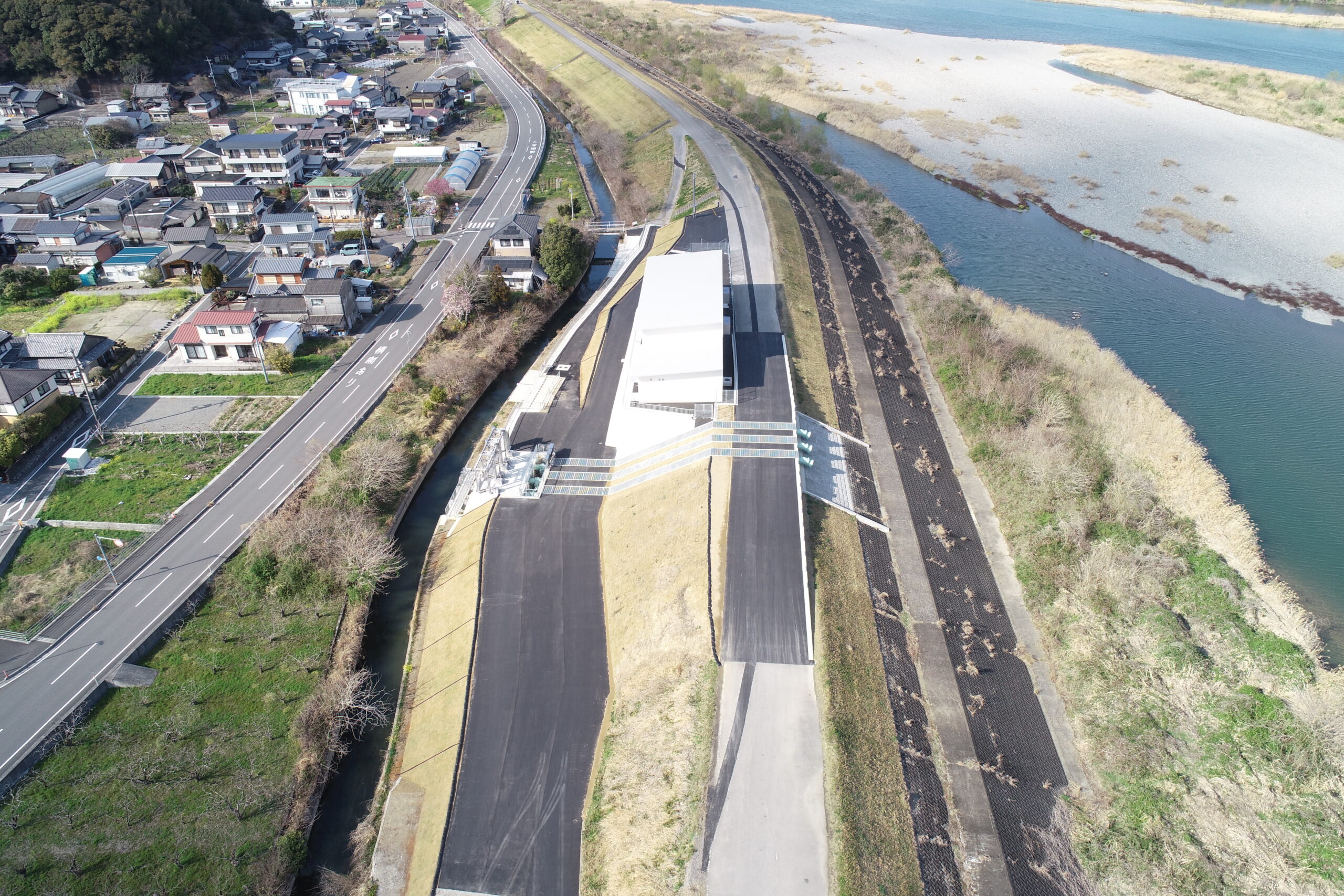 令和6-7年度 仁淀川用石地区河道掘削外工事画像