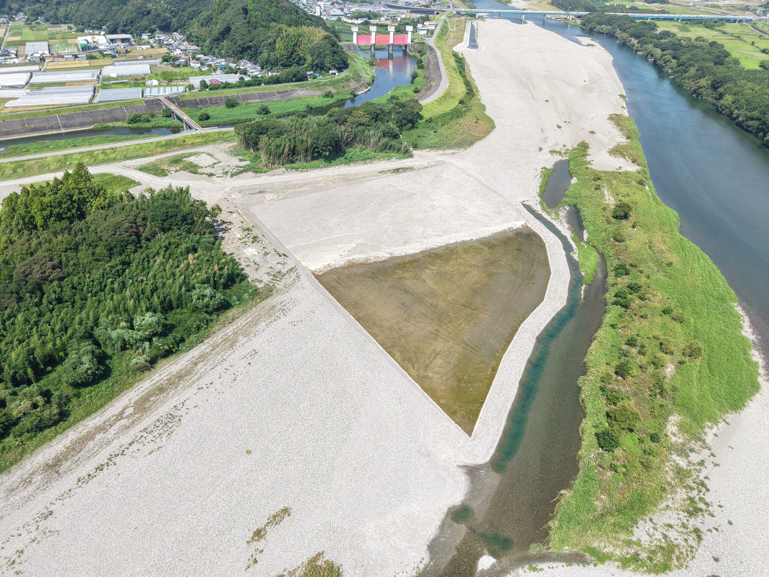 令和6-7年度 仁淀川用石地区河道掘削外工事画像