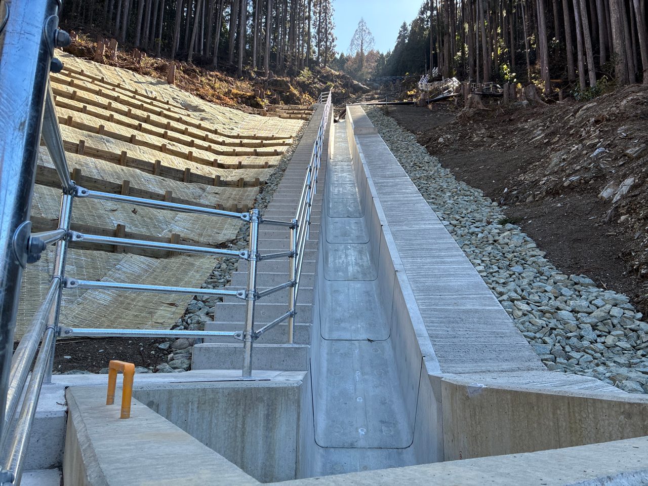 令和6-7年度吉野川水系下中切地区集水井外工事画像